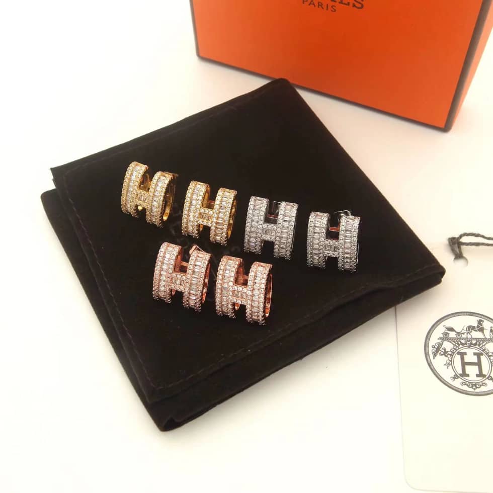 H**me5 Earring First Copy