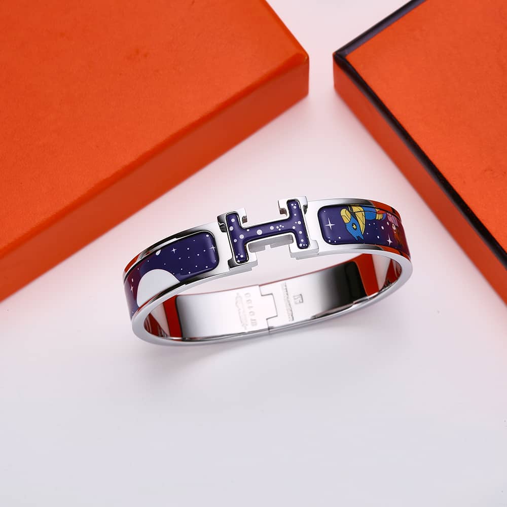High Quality H**me5 Bracelet