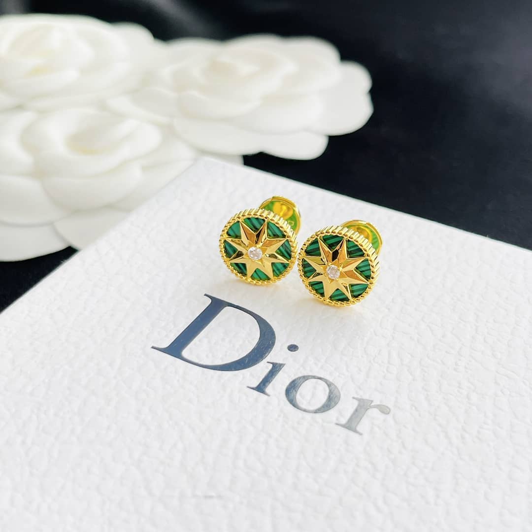 Best Chr1st1an D10r Classic Earring