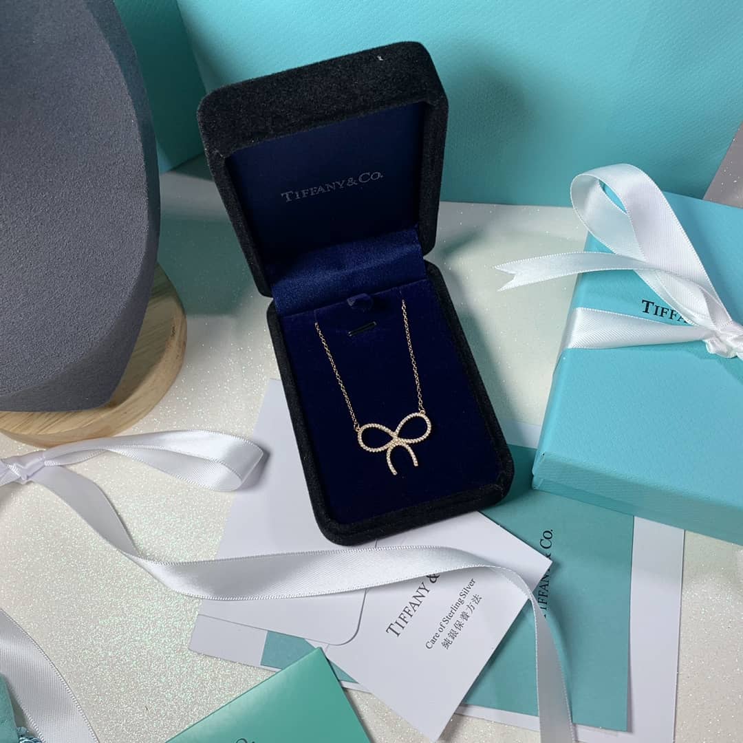 Designer T*f*ny Classic Necklace