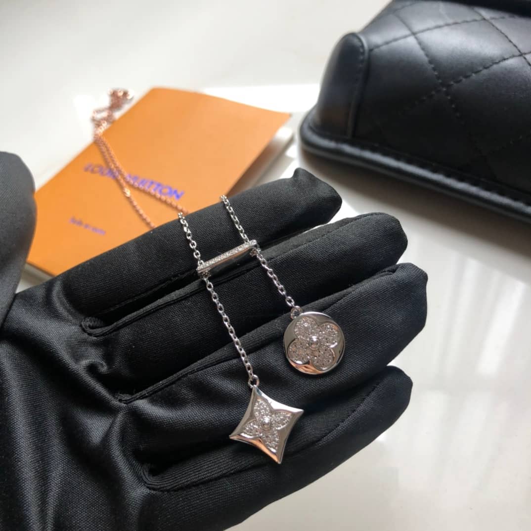 Designer L0vis Vvtt0n Classic Necklace