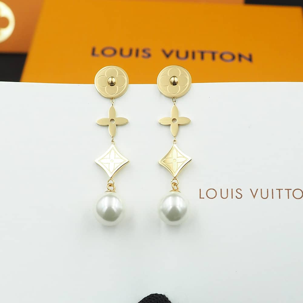 Fake L0vis Vvtt0n Logo Earring