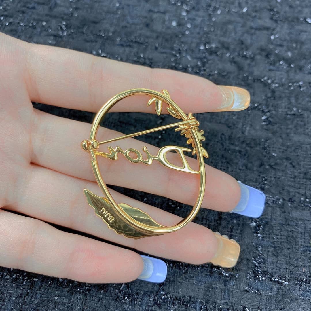 Chr1st1an D10r Brooch Copy