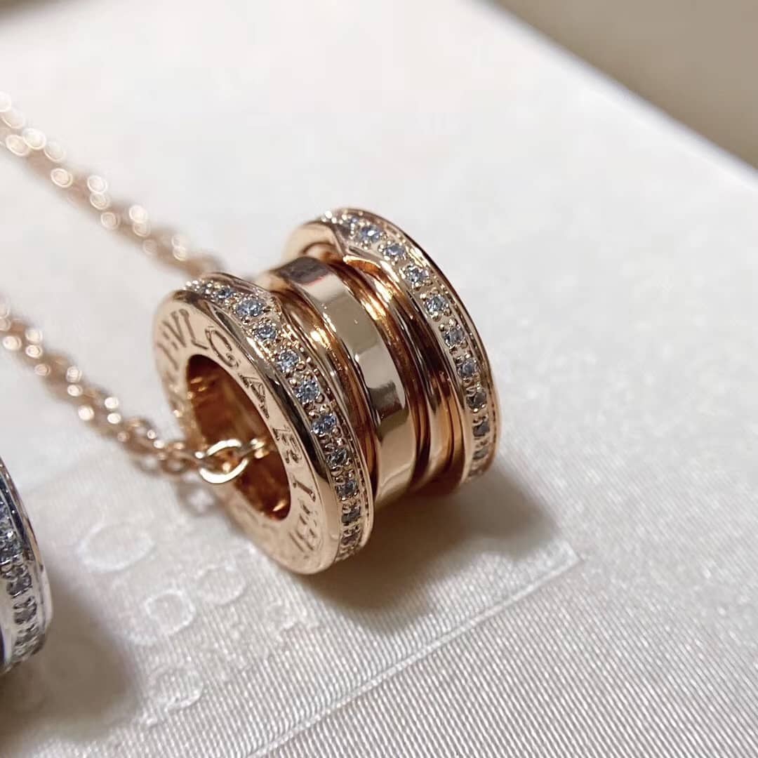 Fake Bv1g*ai Logo Necklace