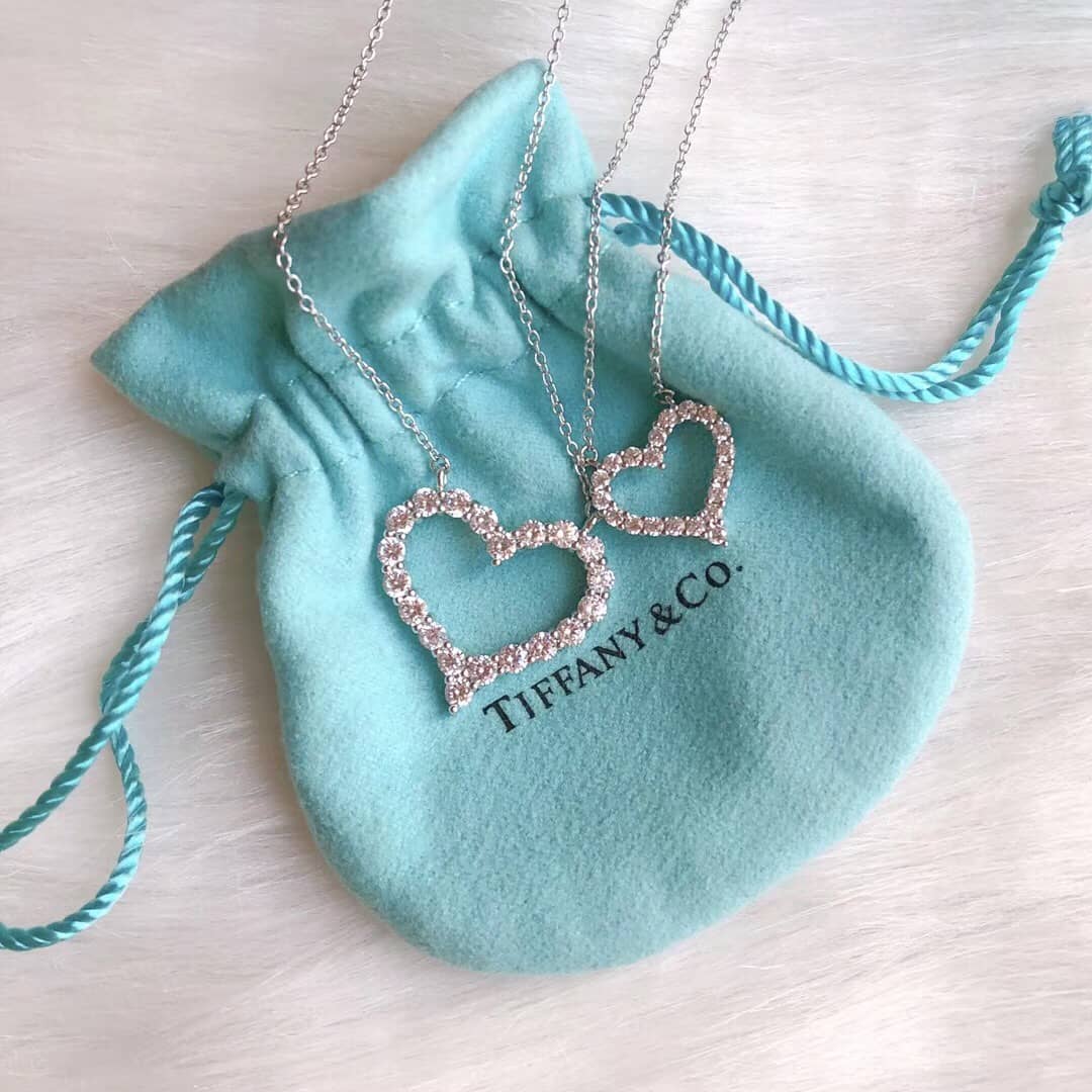 Knockoff T*f*ny Logo Necklace