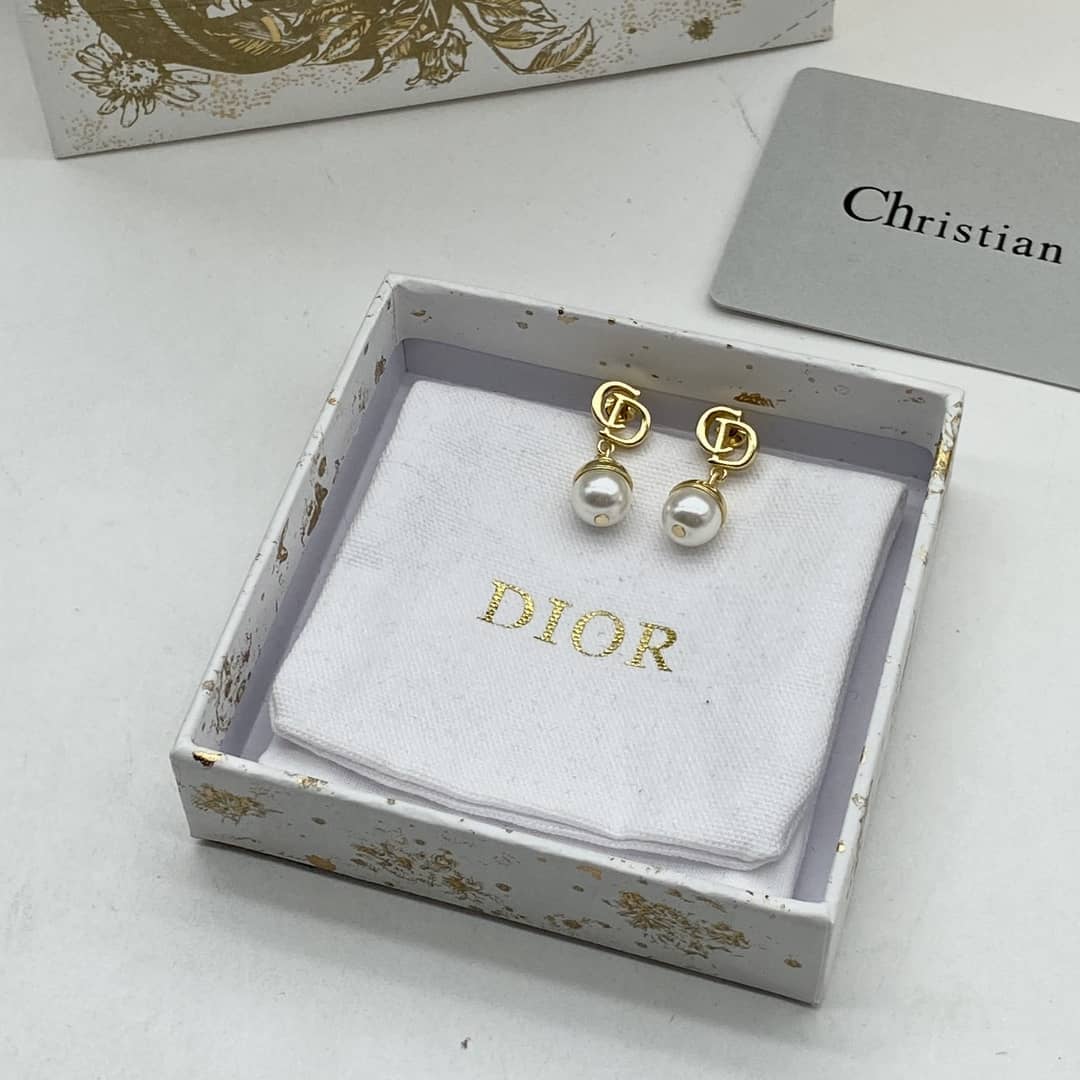 Knockoff Chr1st1an D10r Logo Earring