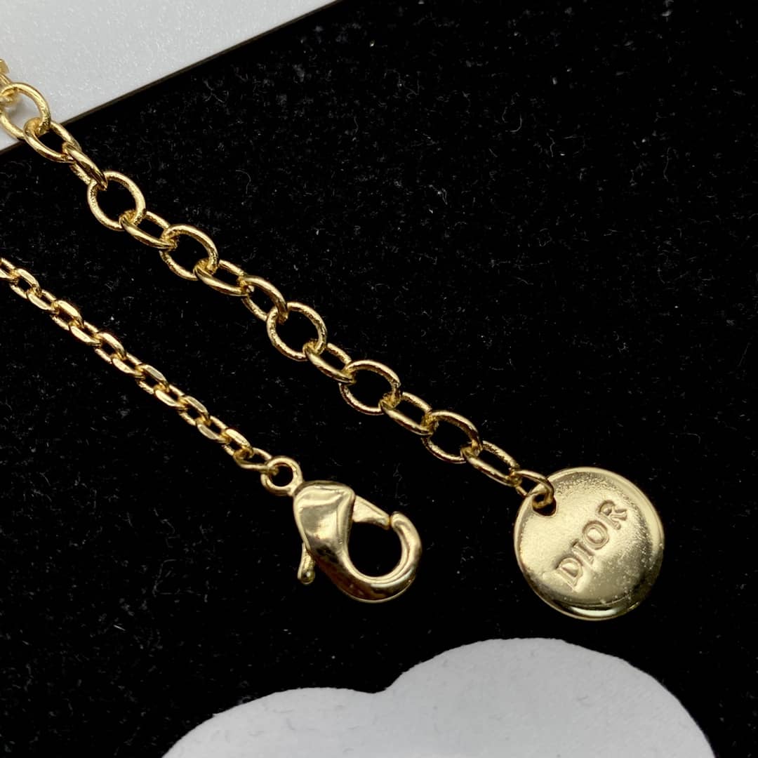 Chr1st1an D10r Necklace First Copy