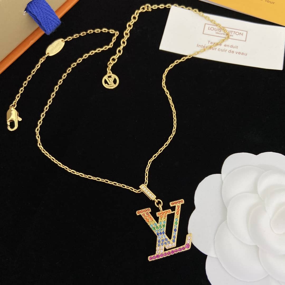 Cheap L0vis Vvtt0n Necklace