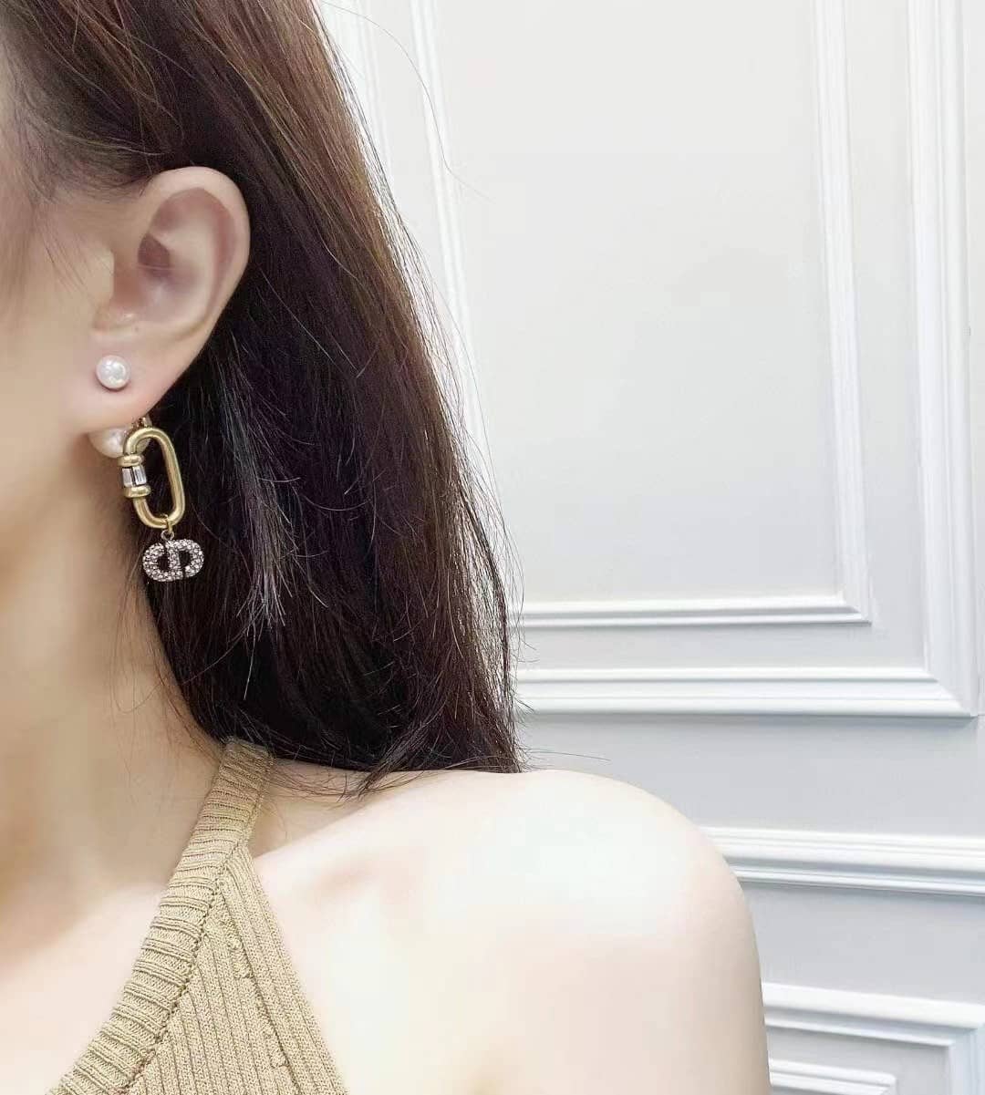 Replica Chr1st1an D10r Earring