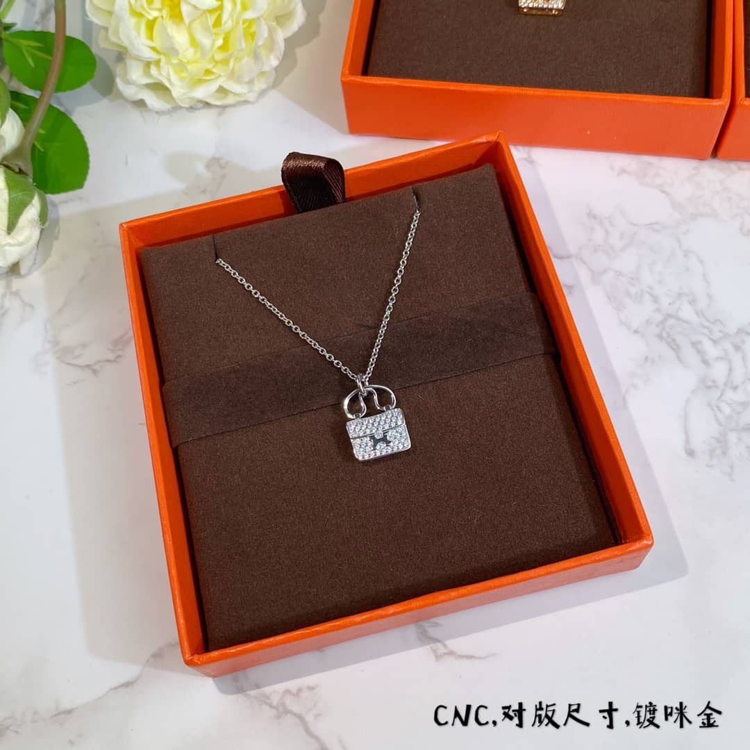 H**me5 Necklace Copy