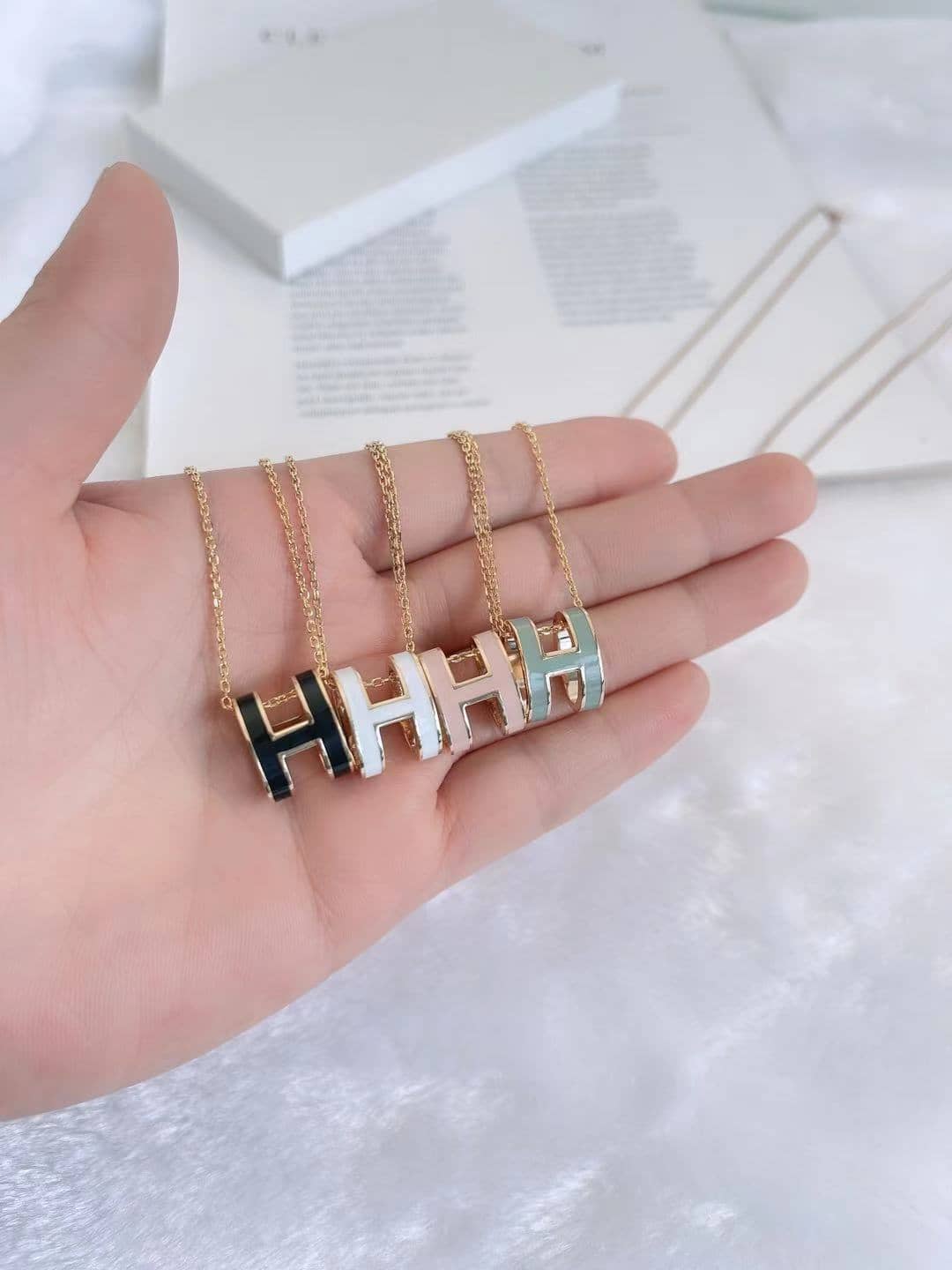Best H**me5 Classic Necklace