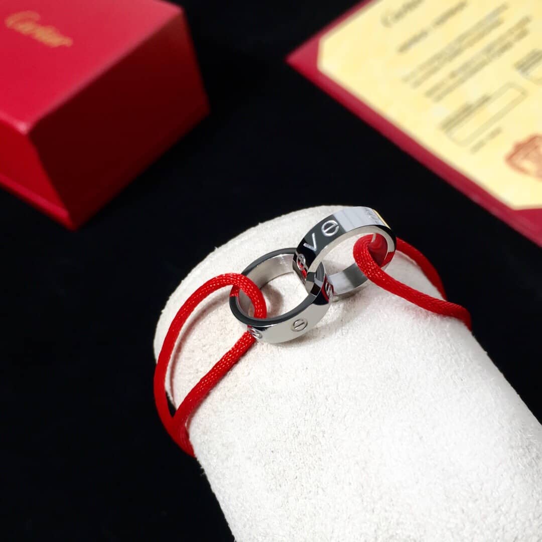 Ca*t1er Bracelet Dupe