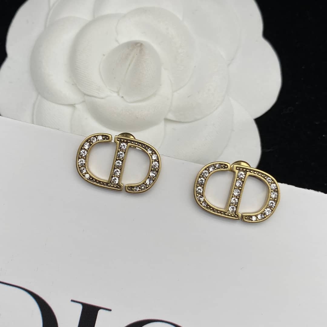 Top Quality Chr1st1an D10r Earring