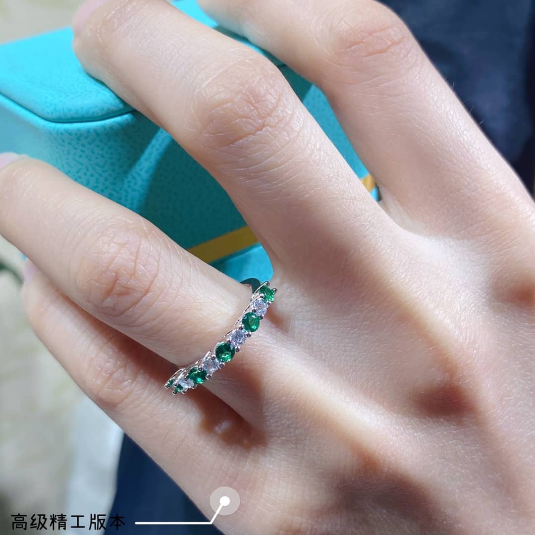 Knockoff T*f*ny Logo Ring