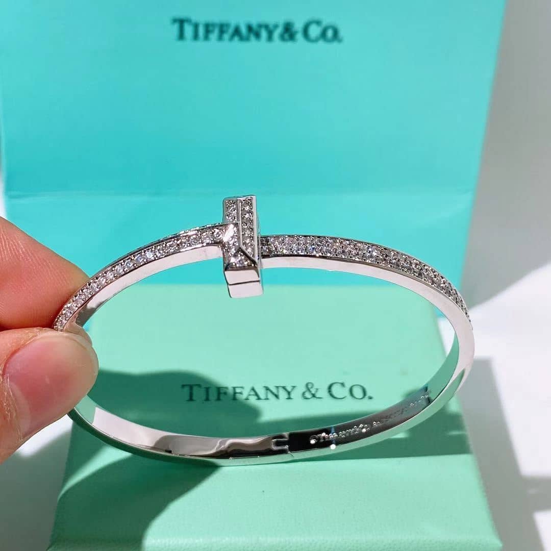 T*f*ny Bracelet First Copy