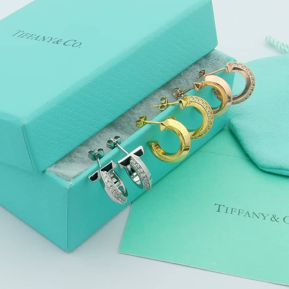 7 Star T*f*ny Earring