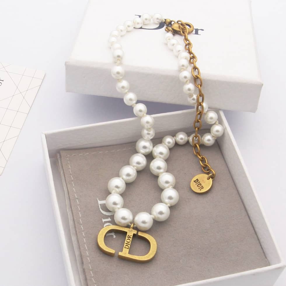High Quality Chr1st1an D10r Necklace