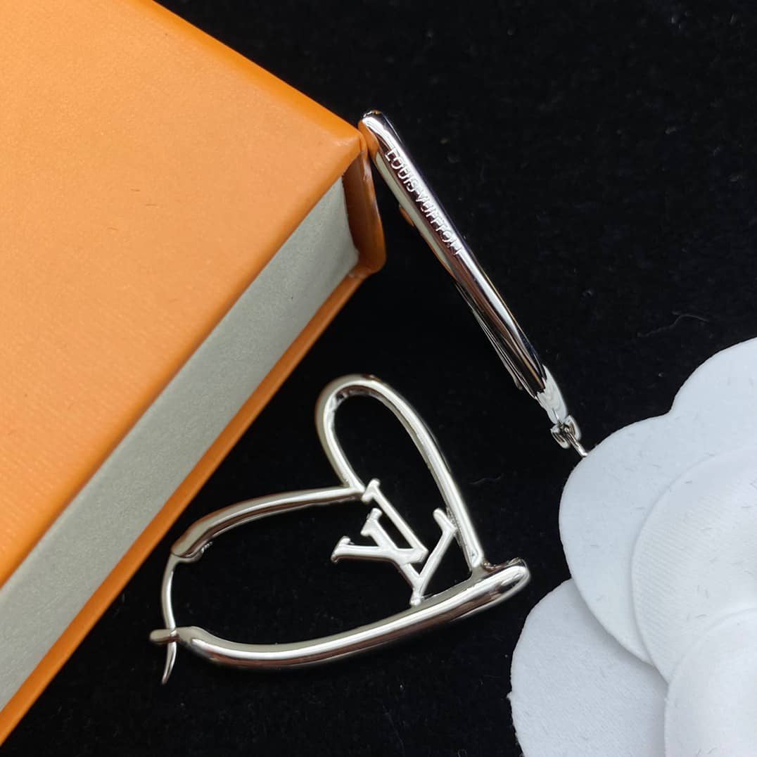 L0vis Vvtt0n Earring Copy