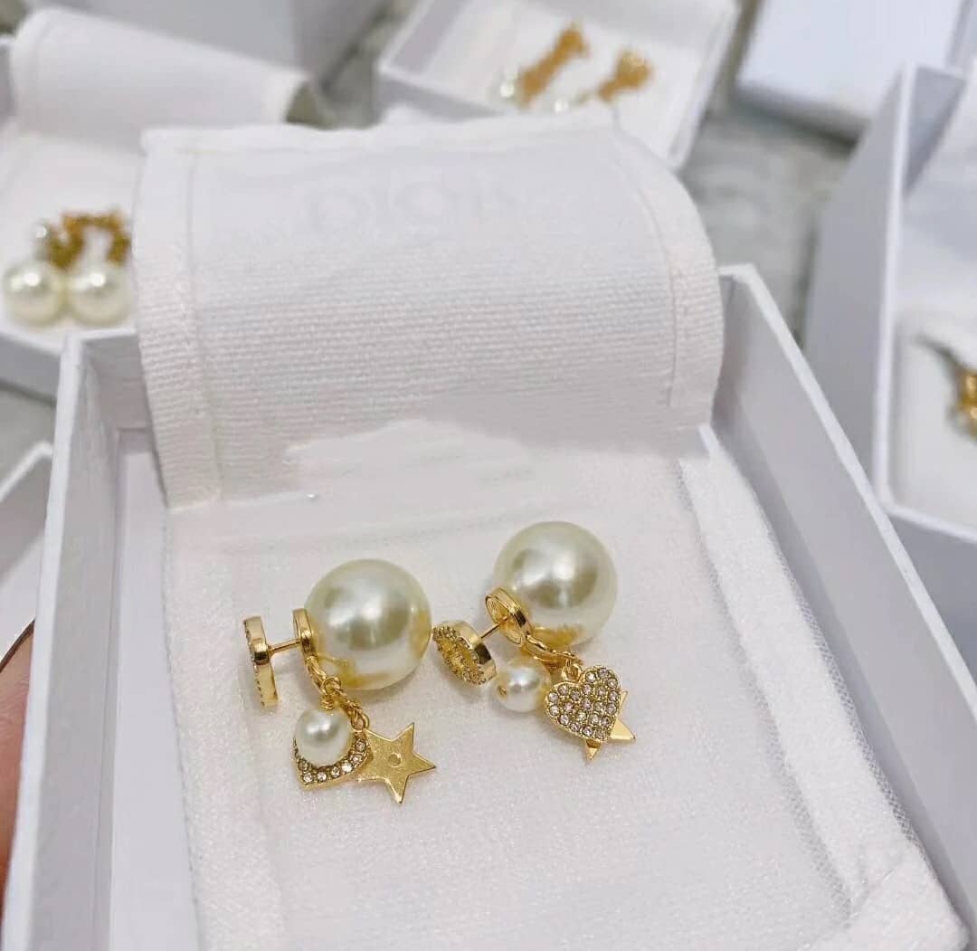 Knockoff Chr1st1an D10r Logo Earring