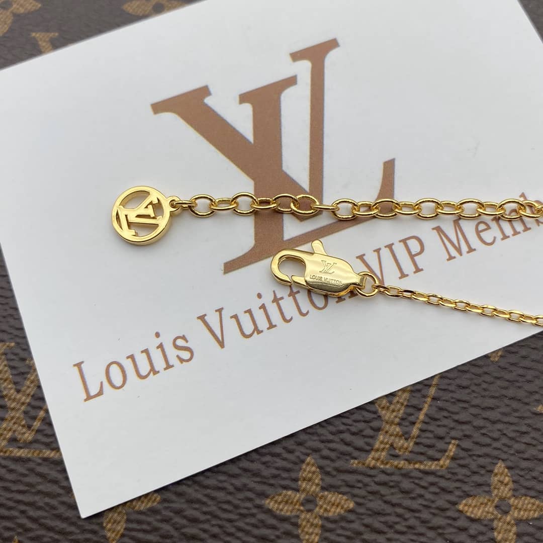 7 Star L0vis Vvtt0n Necklace