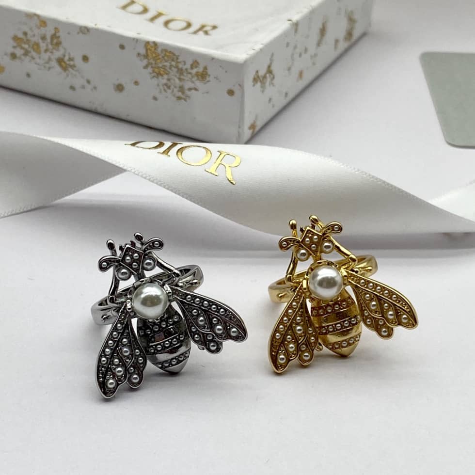 Best Chr1st1an D10r Classic Ring