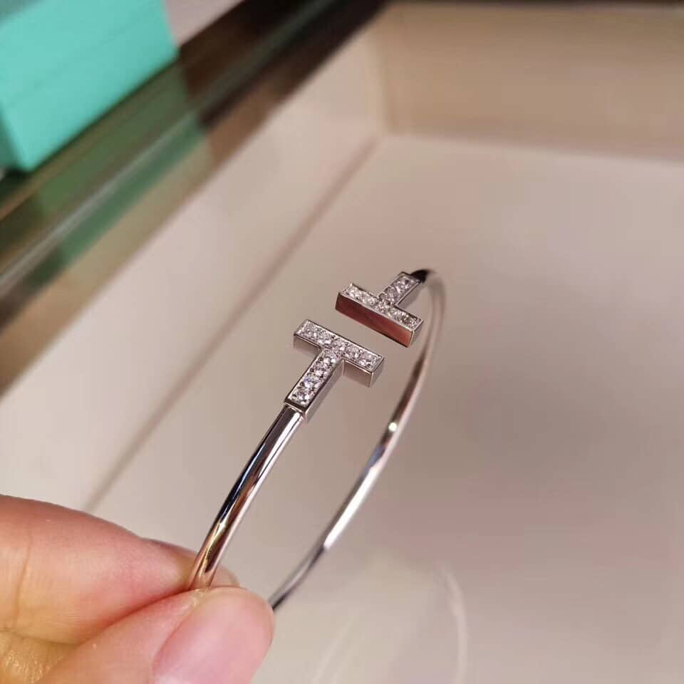 Knockoff T*f*ny Logo Bracelet