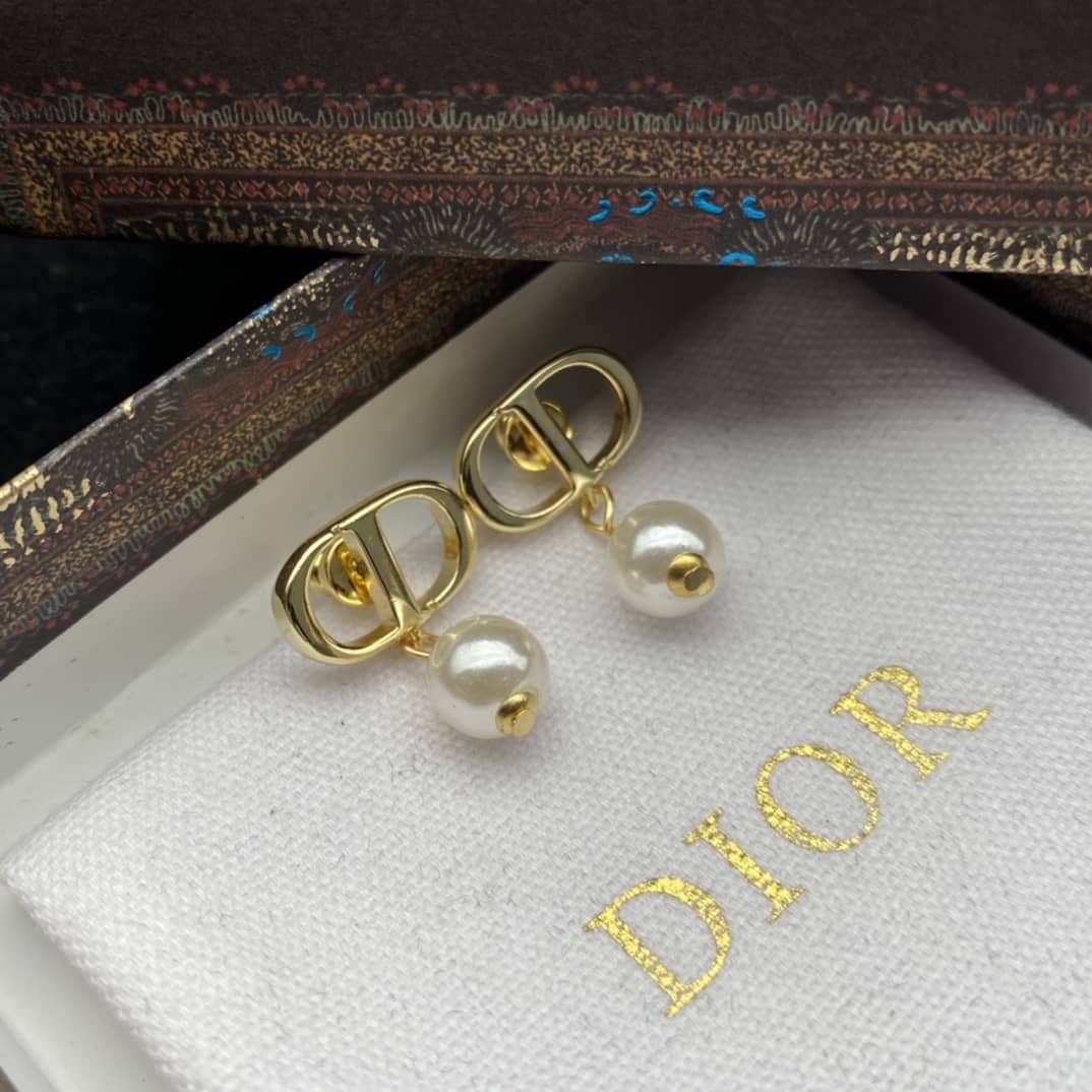 Replica Chr1st1an D10r Earring