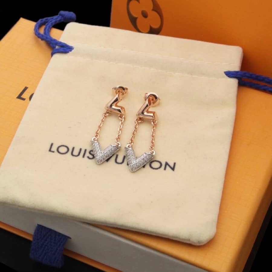 Knockoff L0vis Vvtt0n Logo Earring
