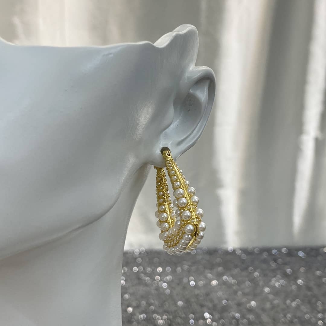 Top Quality Chr1st1an D10r Earring