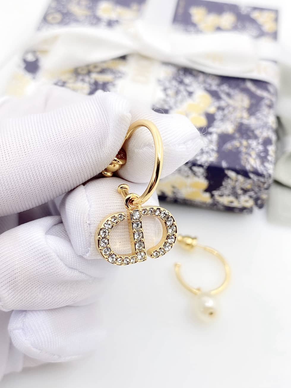 Chr1st1an D10r Earring Copy