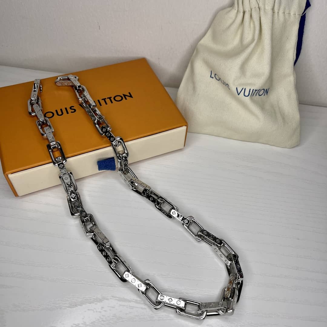 Best L0vis Vvtt0n Classic Necklace