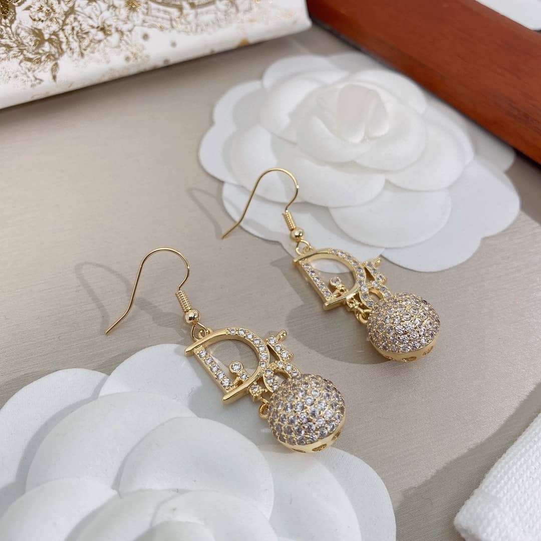 Wholesale Chr1st1an D10r Logo Earring