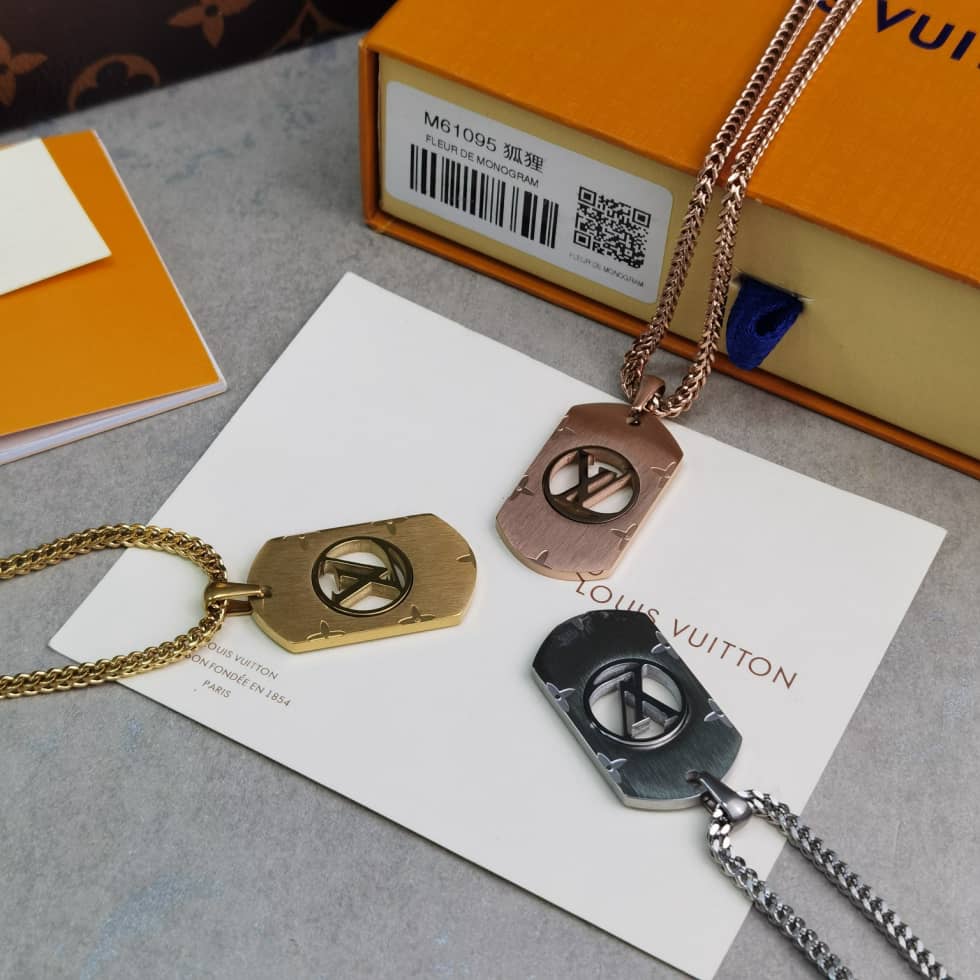 Wholesale L0vis Vvtt0n AAA+ Necklace