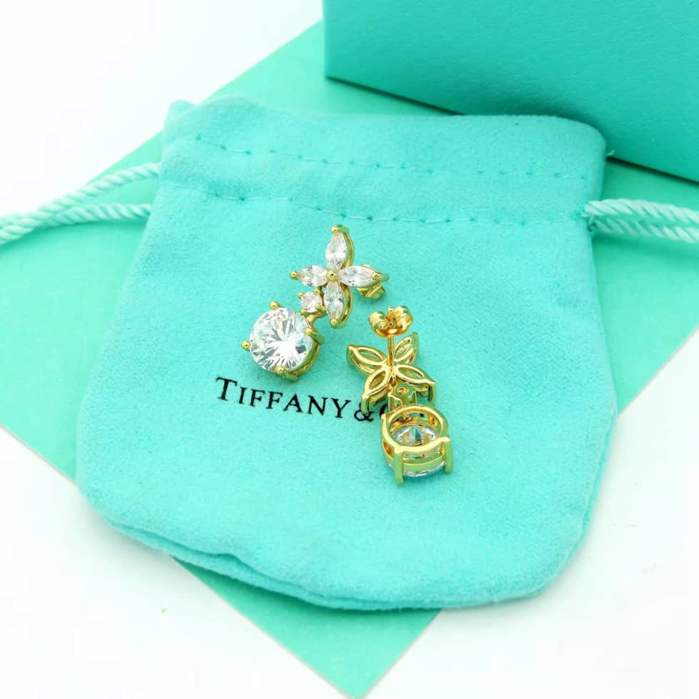 High Quality T*f*ny Earring