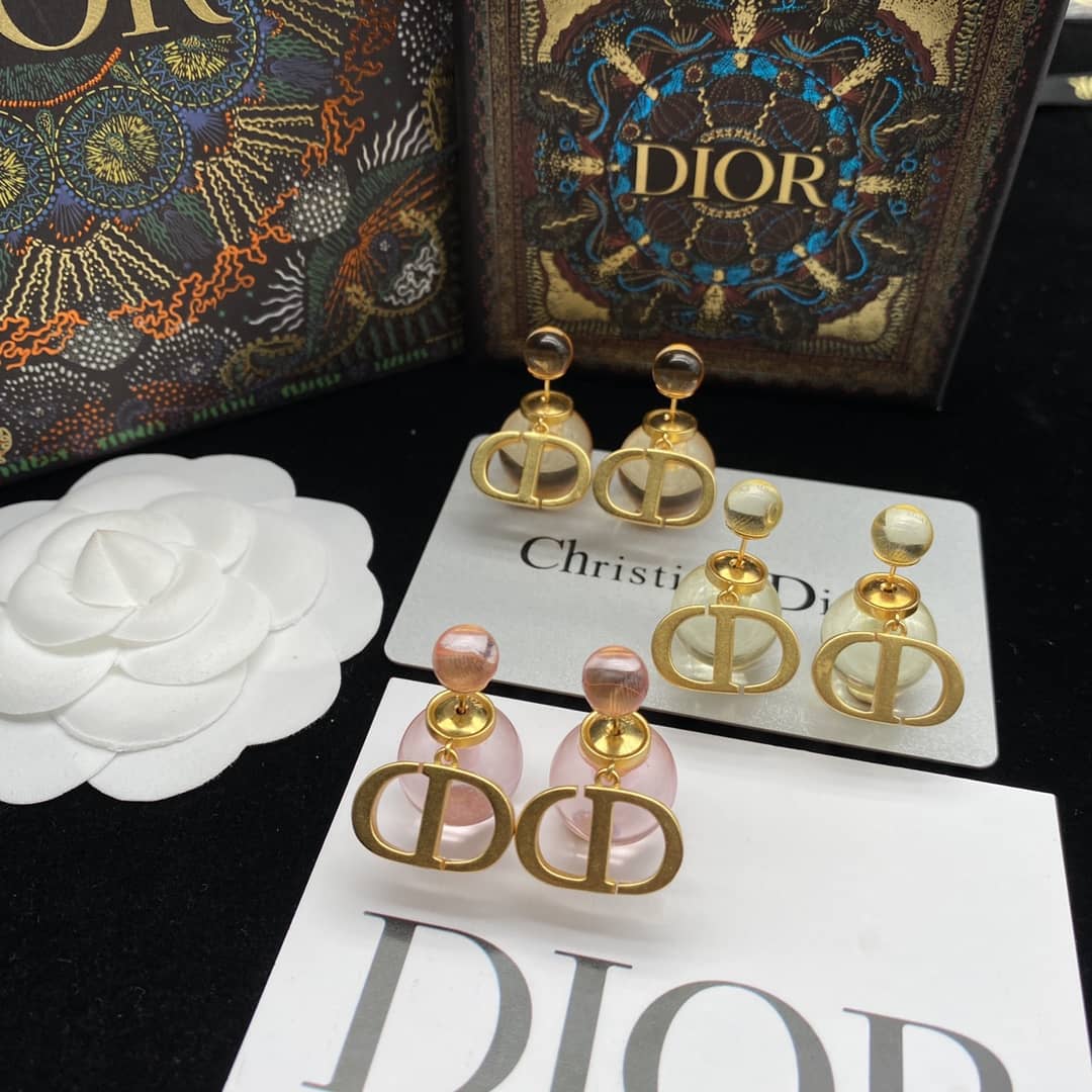 Wholesale Chr1st1an D10r AAA+ Earring