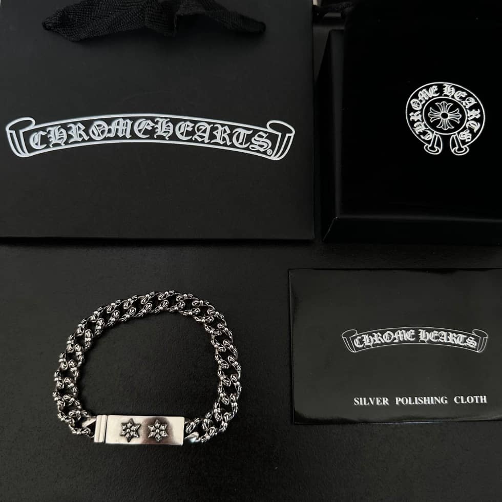 Wholesale Ch*0me He**ts Logo Bracelet