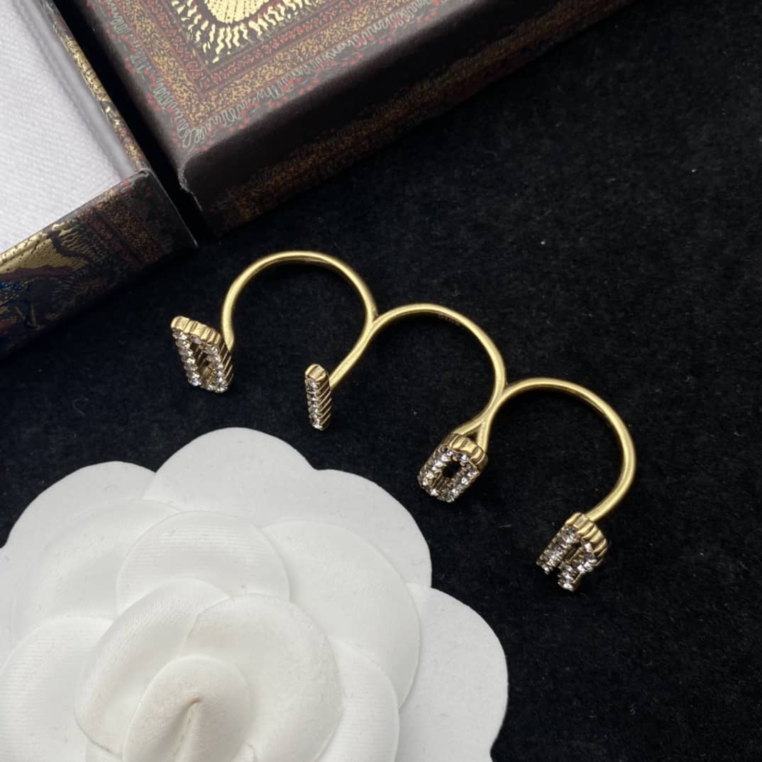 Luxury Chr1st1an D10r Classic AAA+ Ring