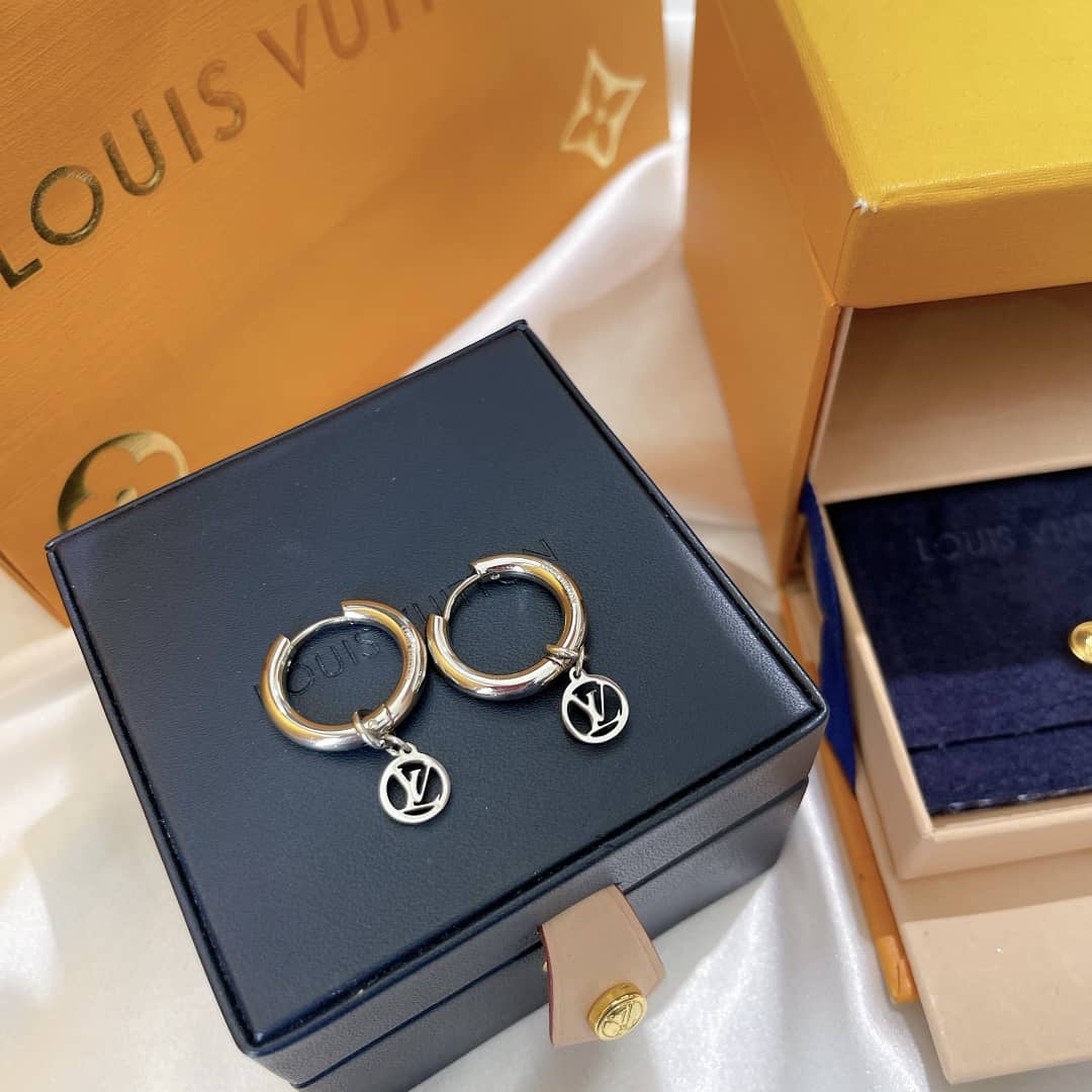 Top Quality L0vis Vvtt0n Earring