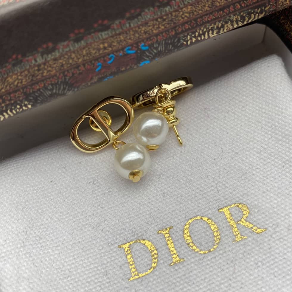 Replica Chr1st1an D10r Earring