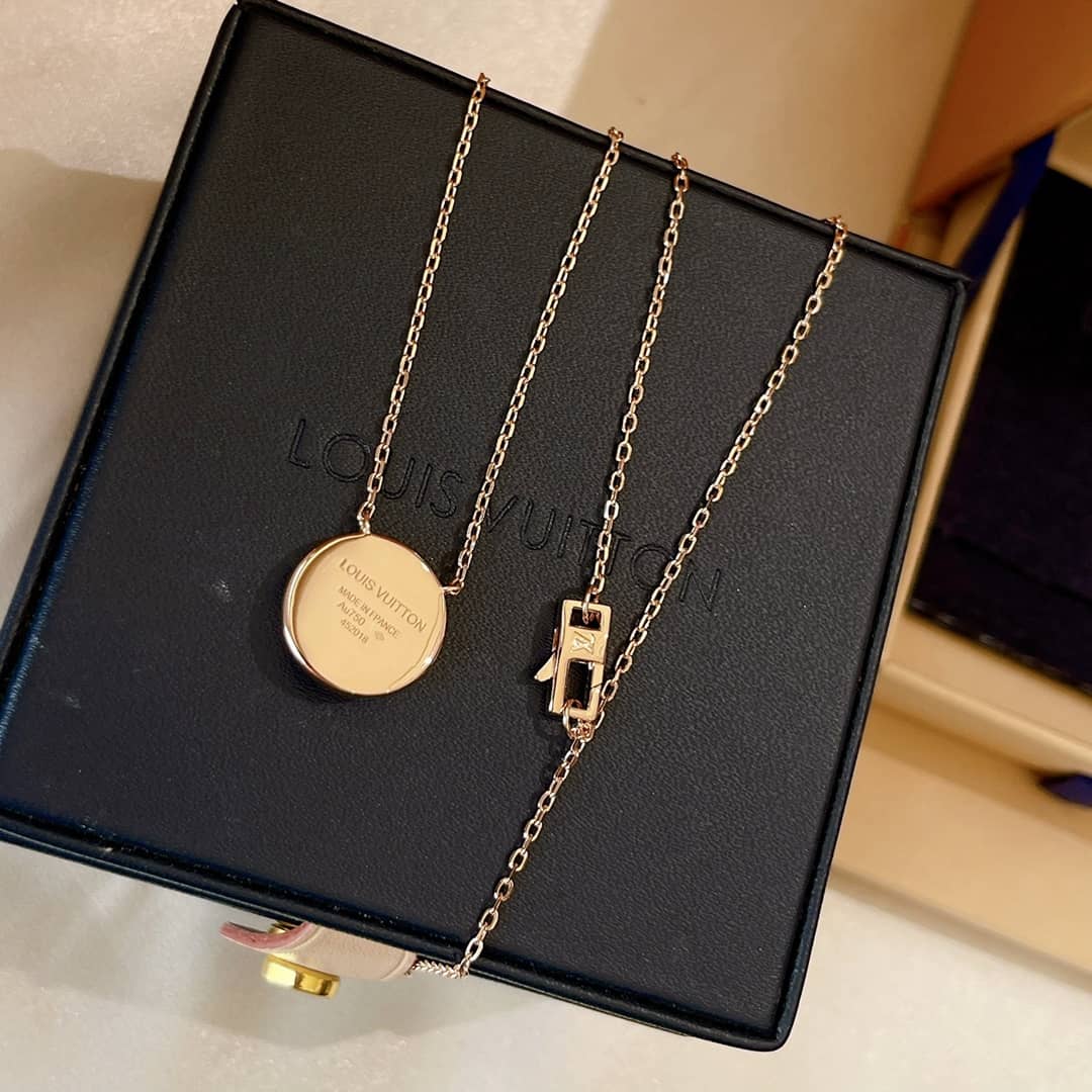 L0vis Vvtt0n Necklace For Sale