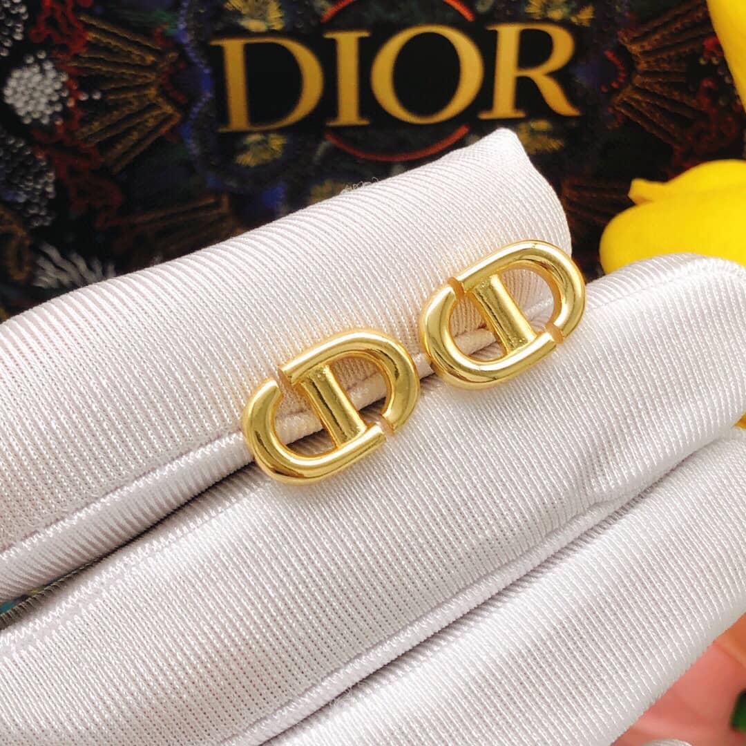 Knockoff Chr1st1an D10r Logo Earring