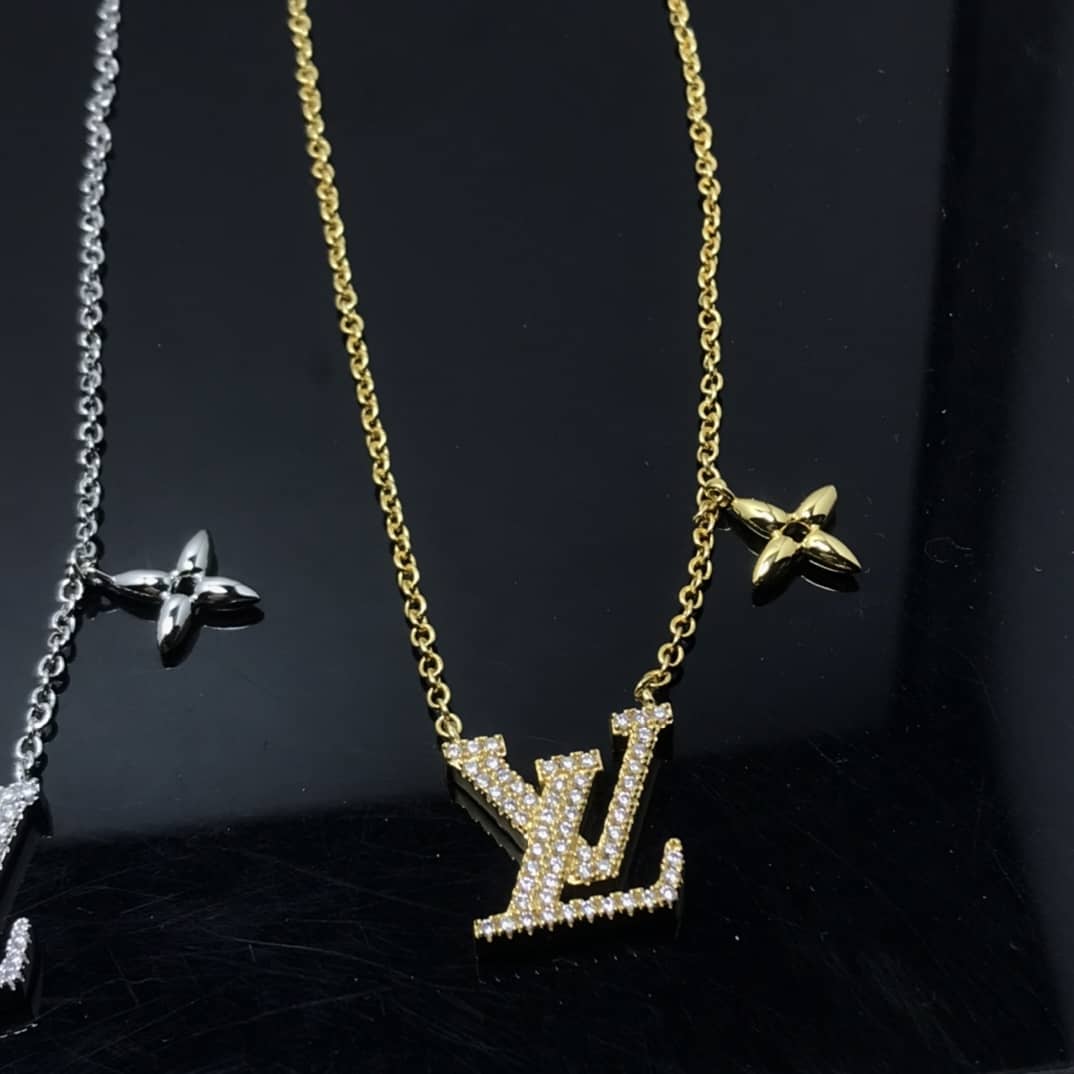 Fake L0vis Vvtt0n Logo Necklace