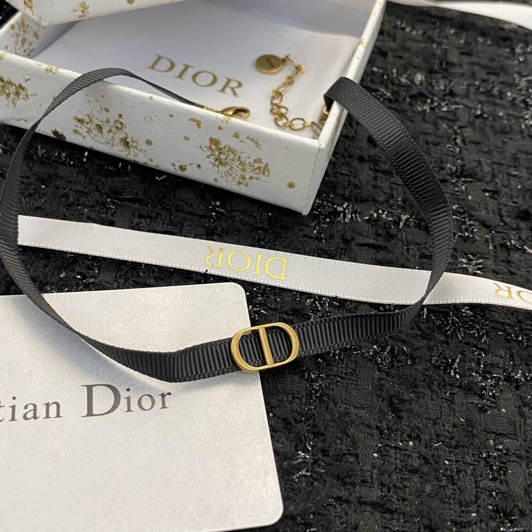 Chr1st1an D10r Necklace First Copy