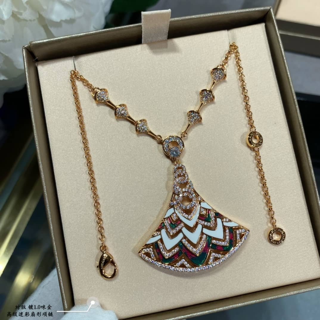 Cheap Bv1g*ai Necklace