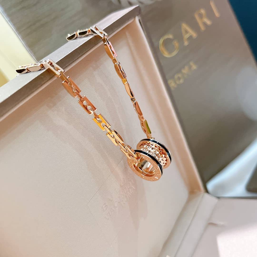 Knockoff Bv1g*ai Logo Necklace