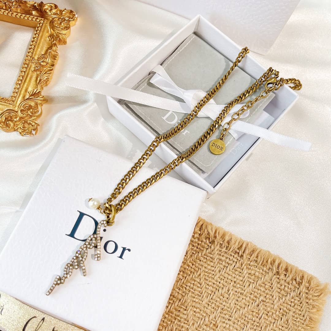 Replica Chr1st1an D10r Necklace