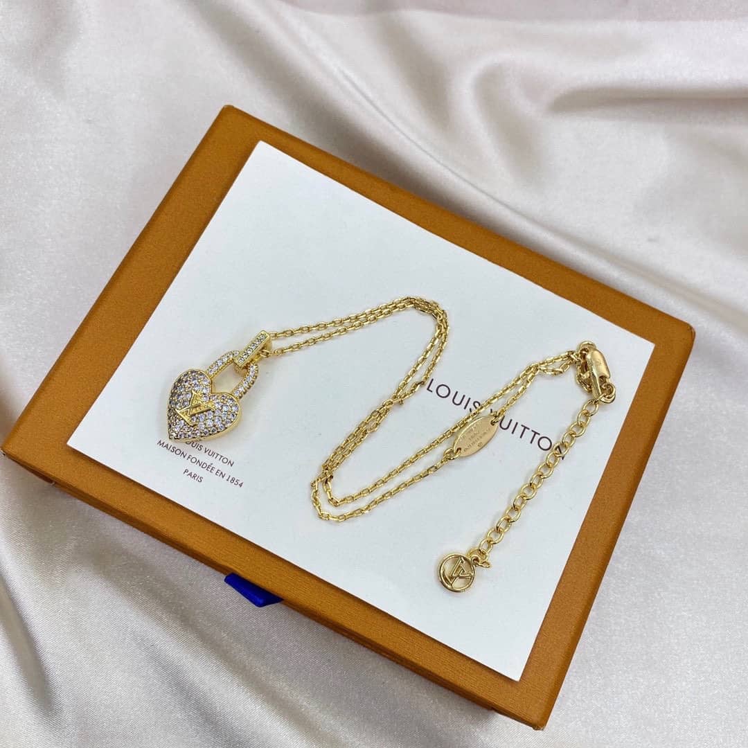 L0vis Vvtt0n Necklace First Copy