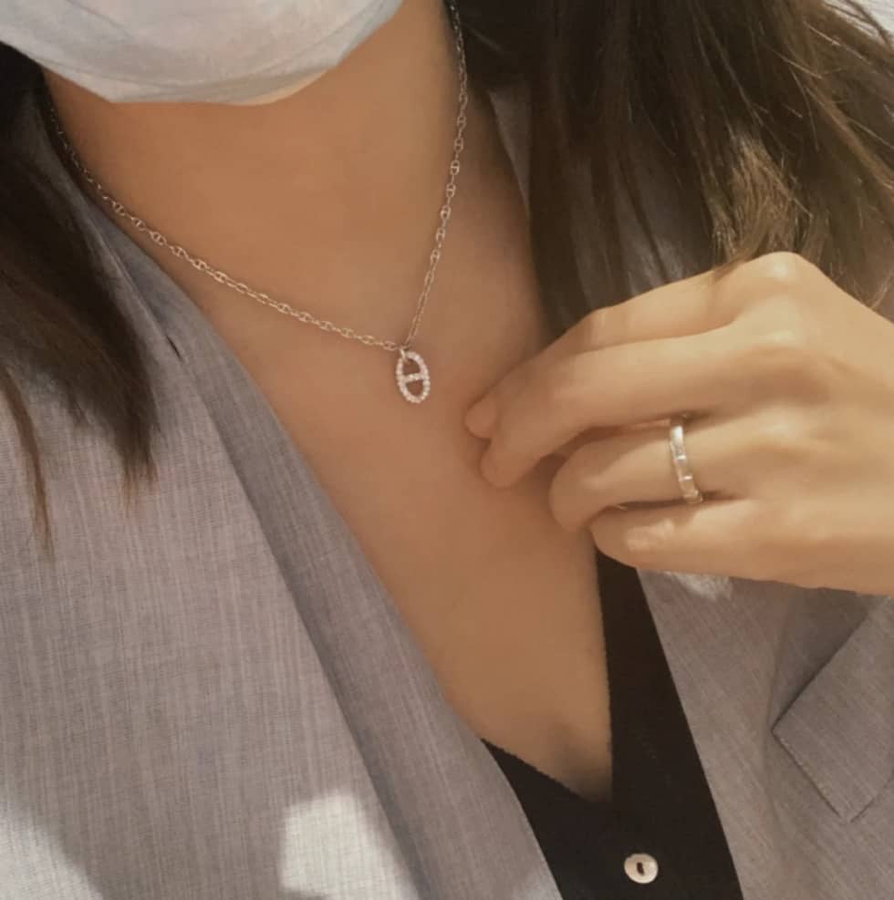 Fake H**me5 Logo Necklace