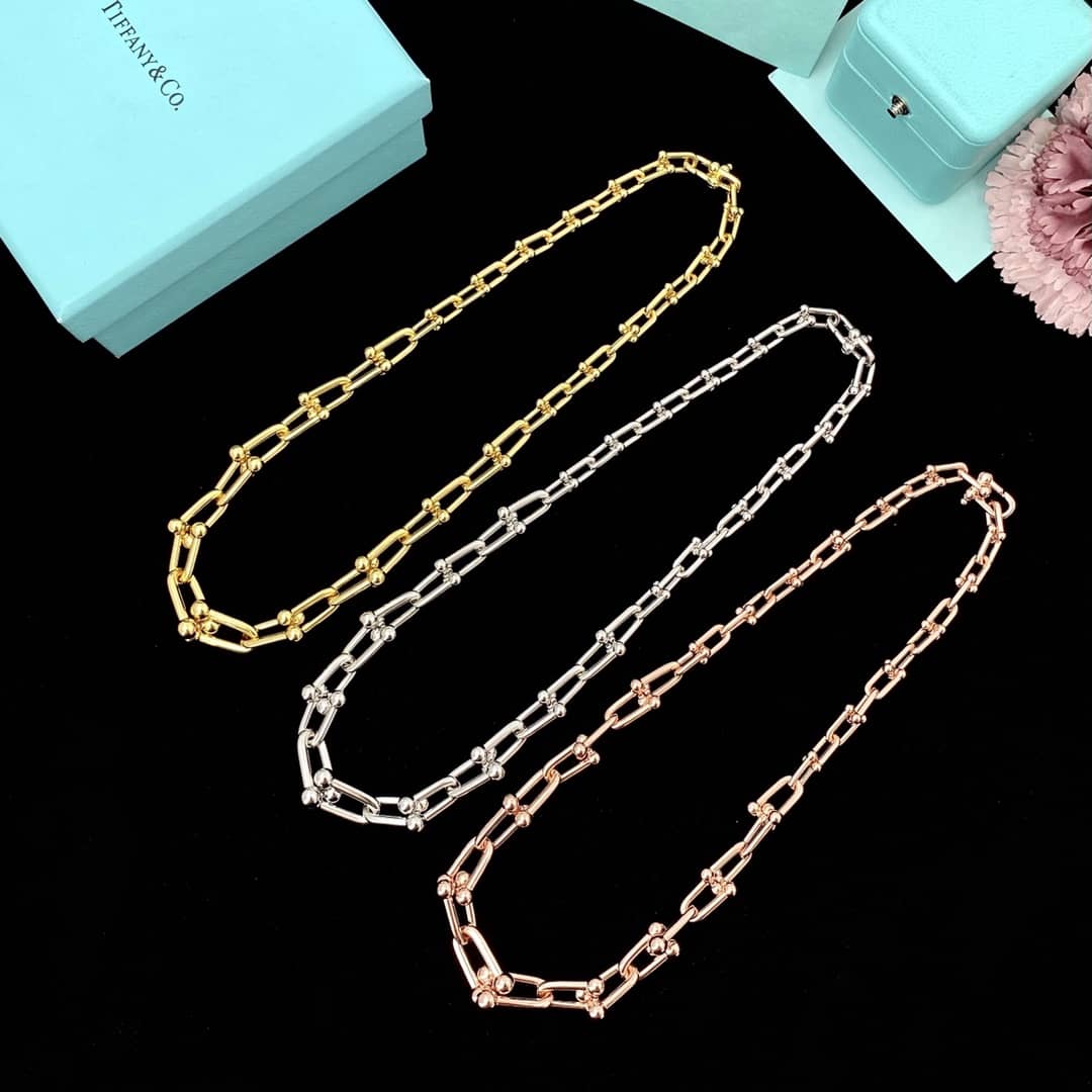 Knockoff T*f*ny Logo Necklace