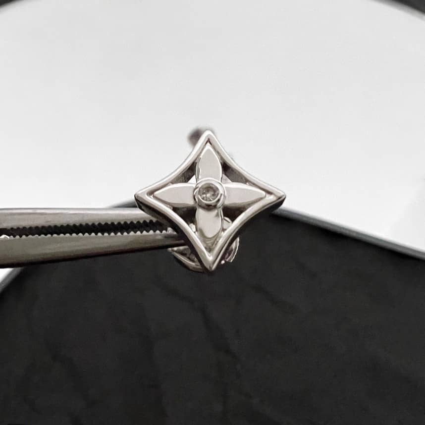 Cheap L0vis Vvtt0n Earring